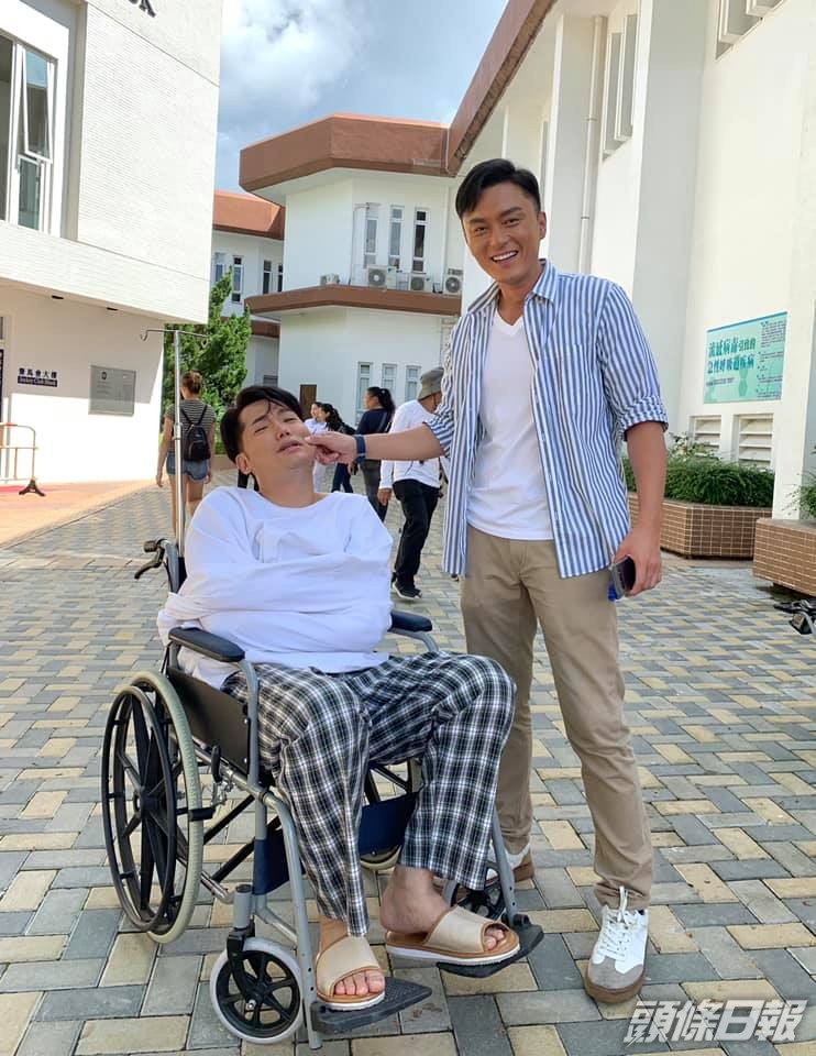 兩位好友曾合作電視劇《迷網》。